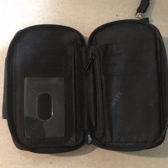 Vera Bradley wristlet - Picture 3 of 4